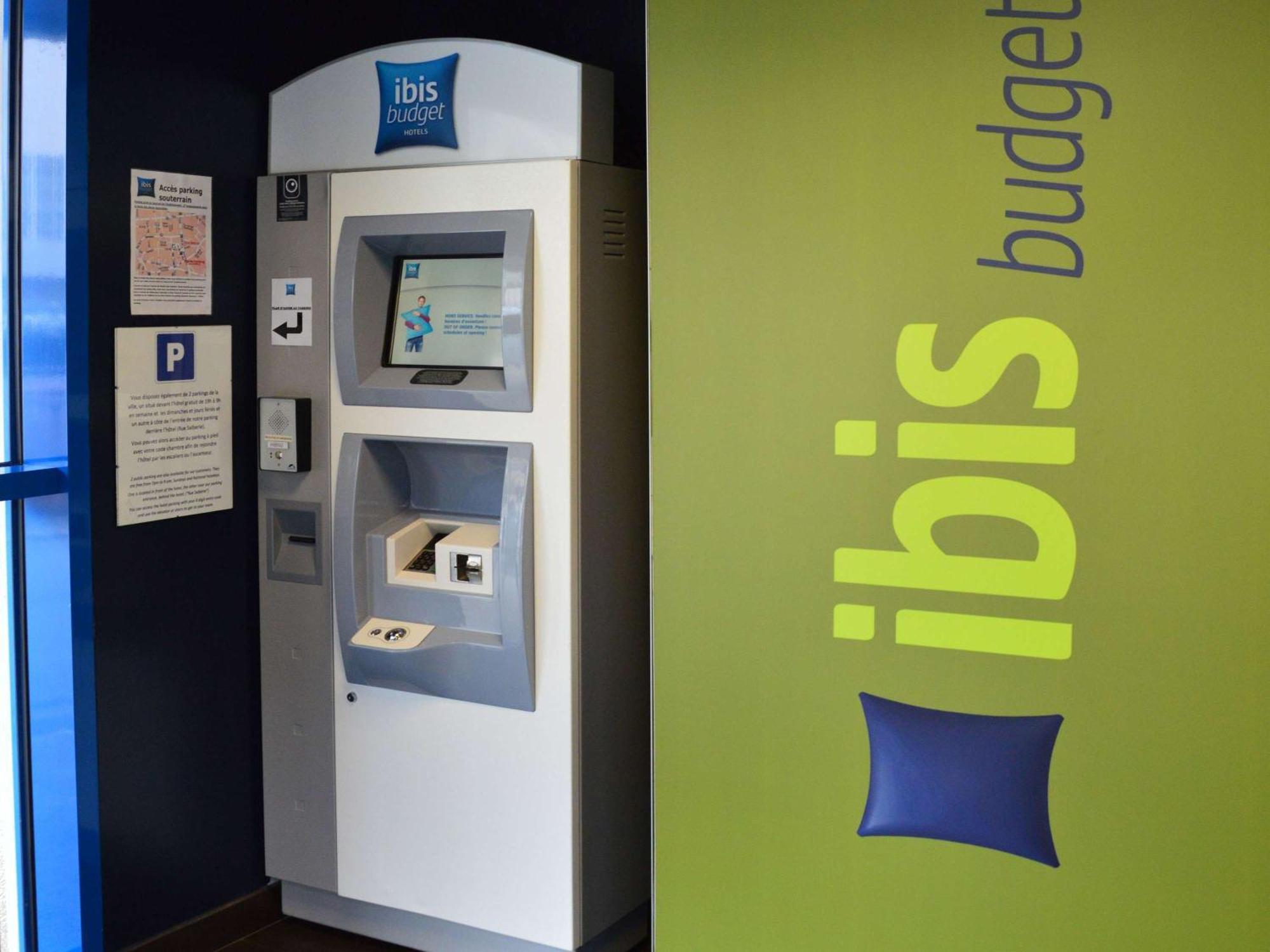 Ibis Budget Vannes Exterior foto