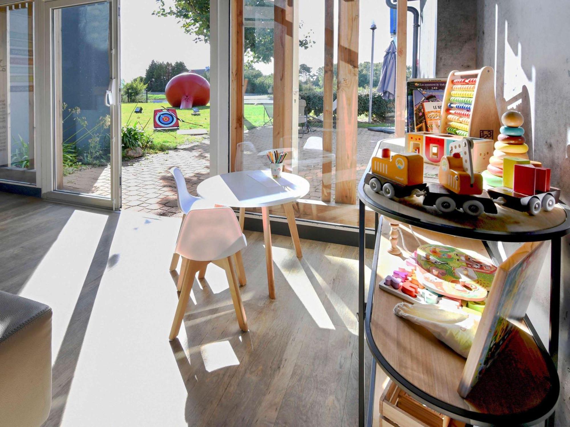 Ibis Budget Vannes Exterior foto