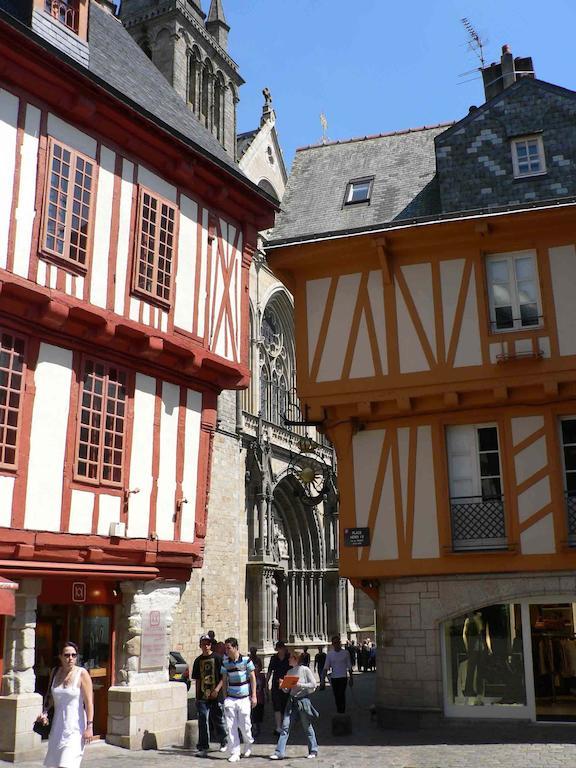 Ibis Budget Vannes Exterior foto